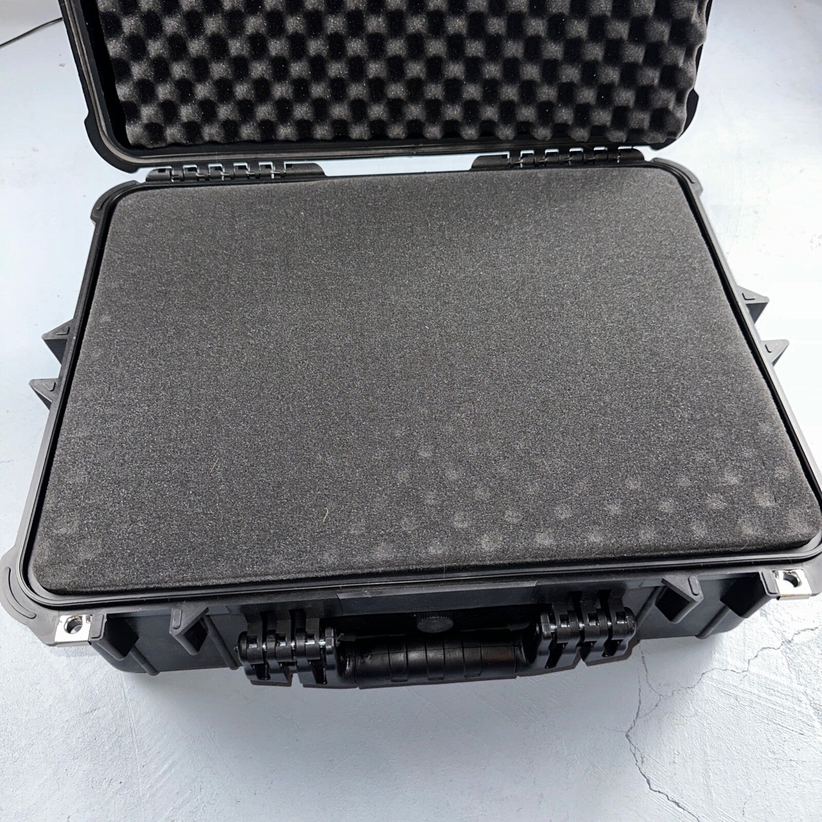 Eylar Large 20.62" Protective Camera Case Water and Shock Resistant w/Foam