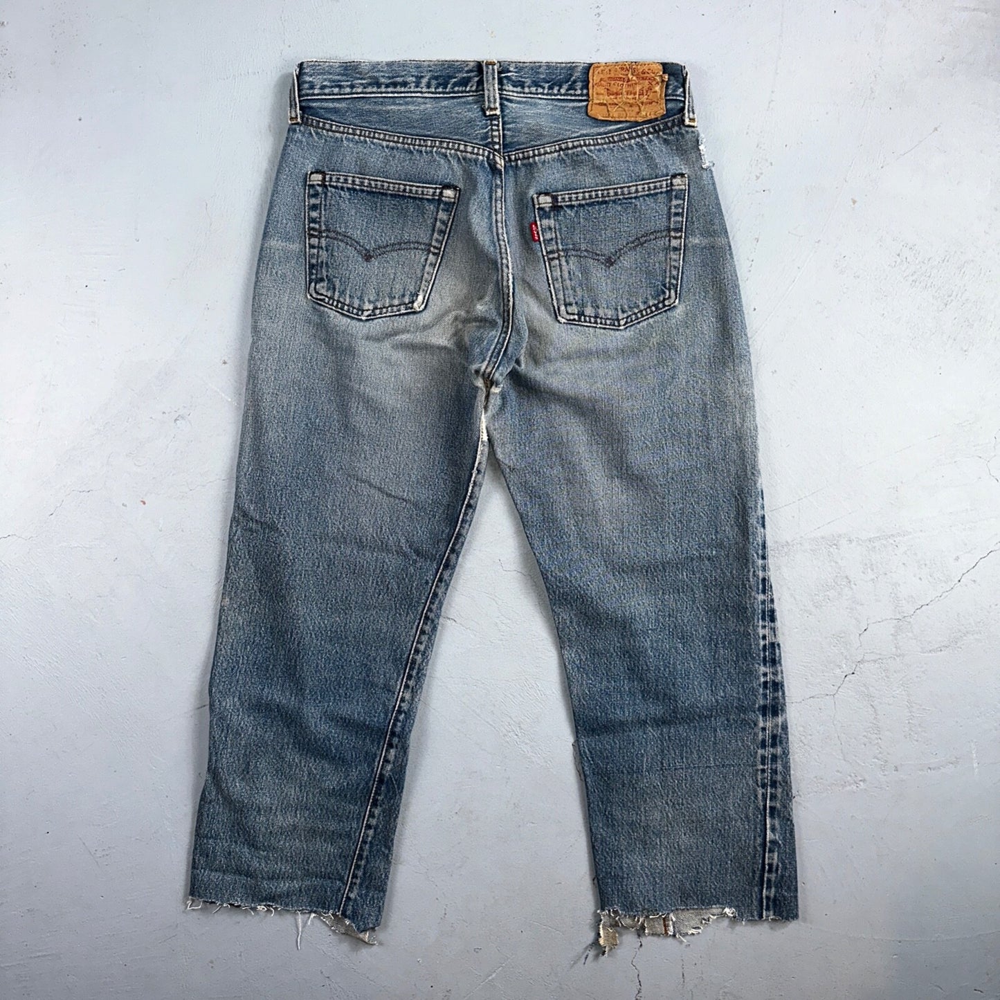 Levis 501 Vintage 80s Redline Selvedge USA XX Jeans Light Wash Capri Act 30x25