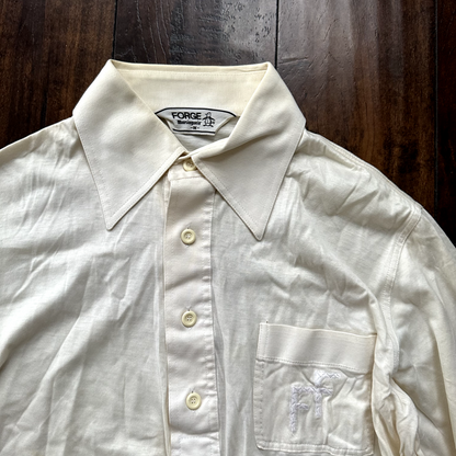 vtg Forge Munsingwear White 70s Shirt poly disco buttons cool white basic 60s
