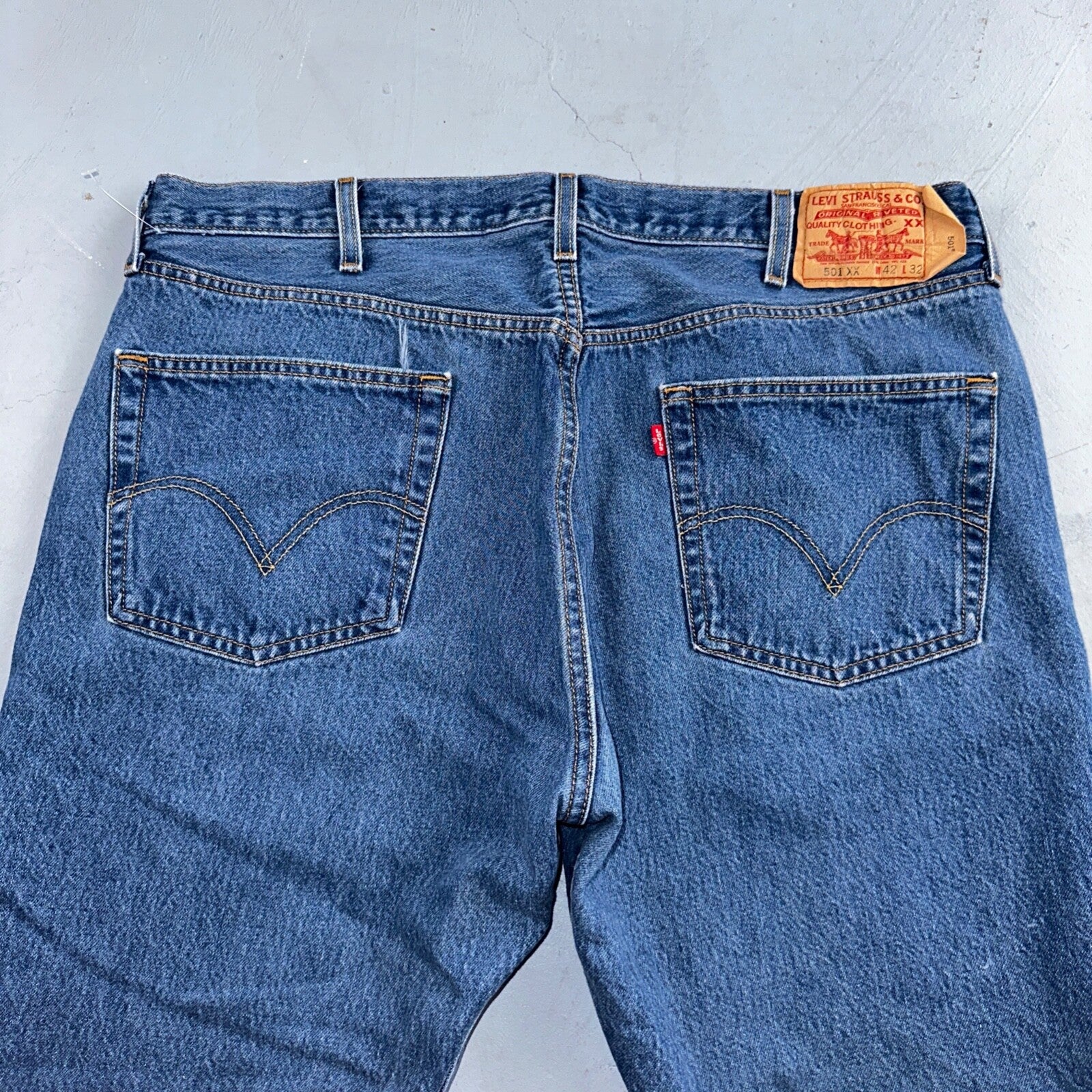 Levis 501 Vintage Y2K XX Straight Leg Jeans Blue Med Wash 42x32 Act 39x28