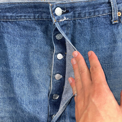 Levis 501 Vintage 80s Redline Selvedge USA XX Jeans Med Wash 48x30 Act 44x25