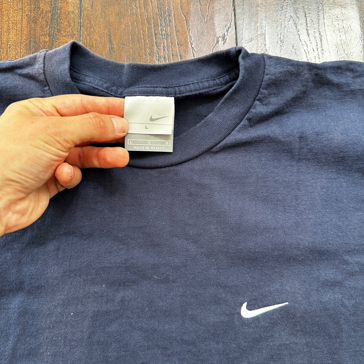 Nike Navy Blue Vintage T Shirt Y2K Basic Center Swoosh Simple Essential Tee