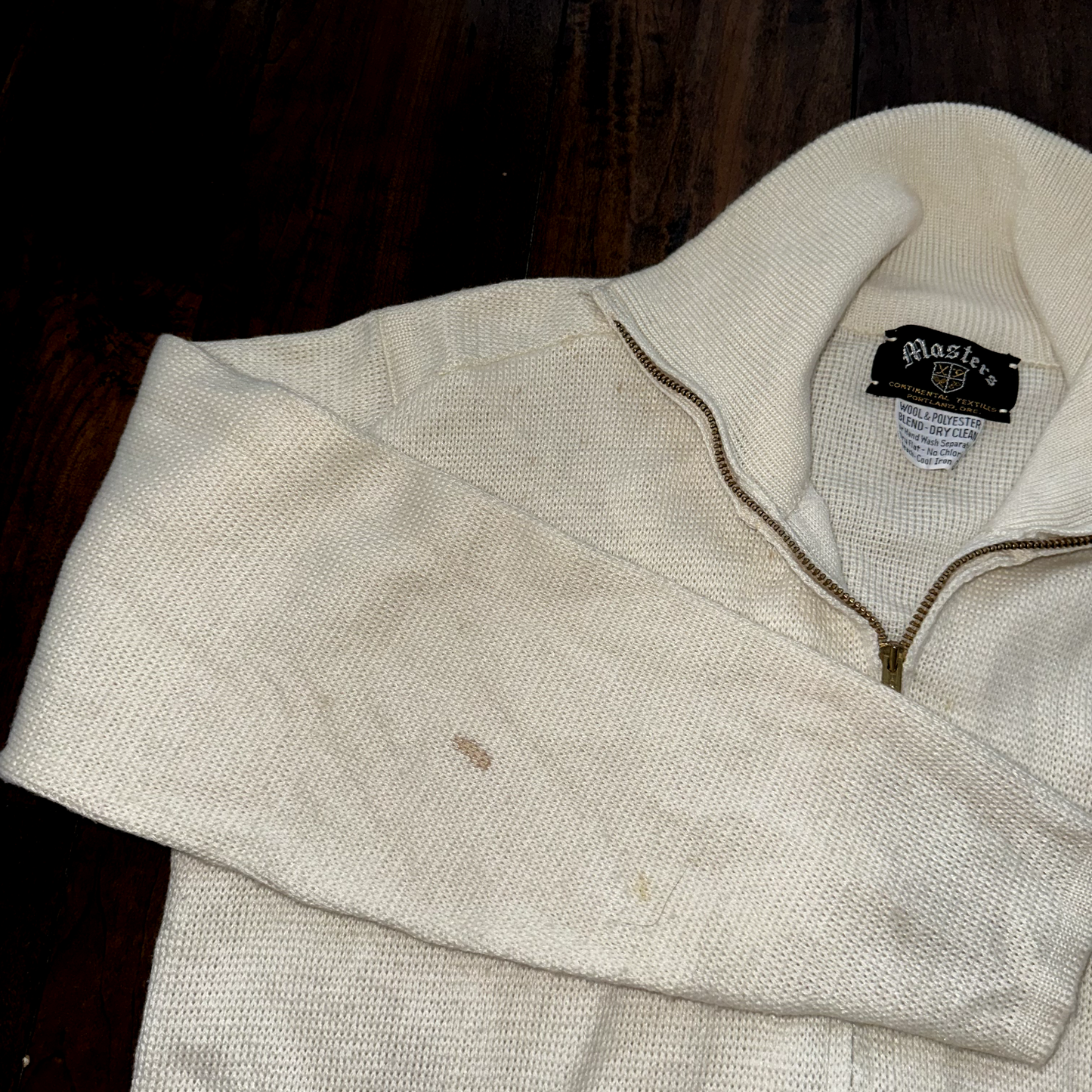 Portland Oregon Vintage Zip Up 1960s 1970s 60s Wool Poly Blend Talon Sweater