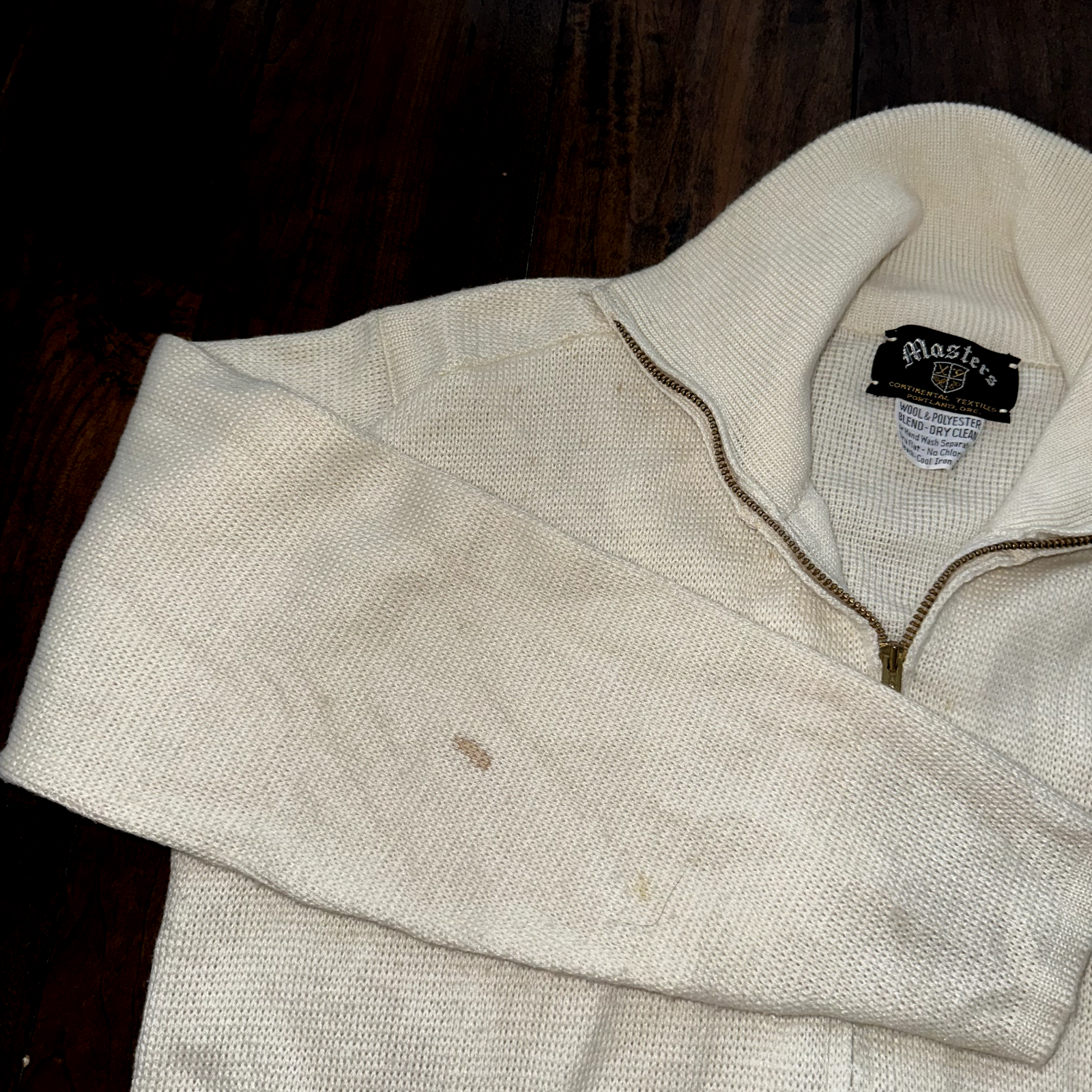 Portland Oregon Vintage Zip Up 1960s 1970s 60s Wool Poly Blend Talon Sweater