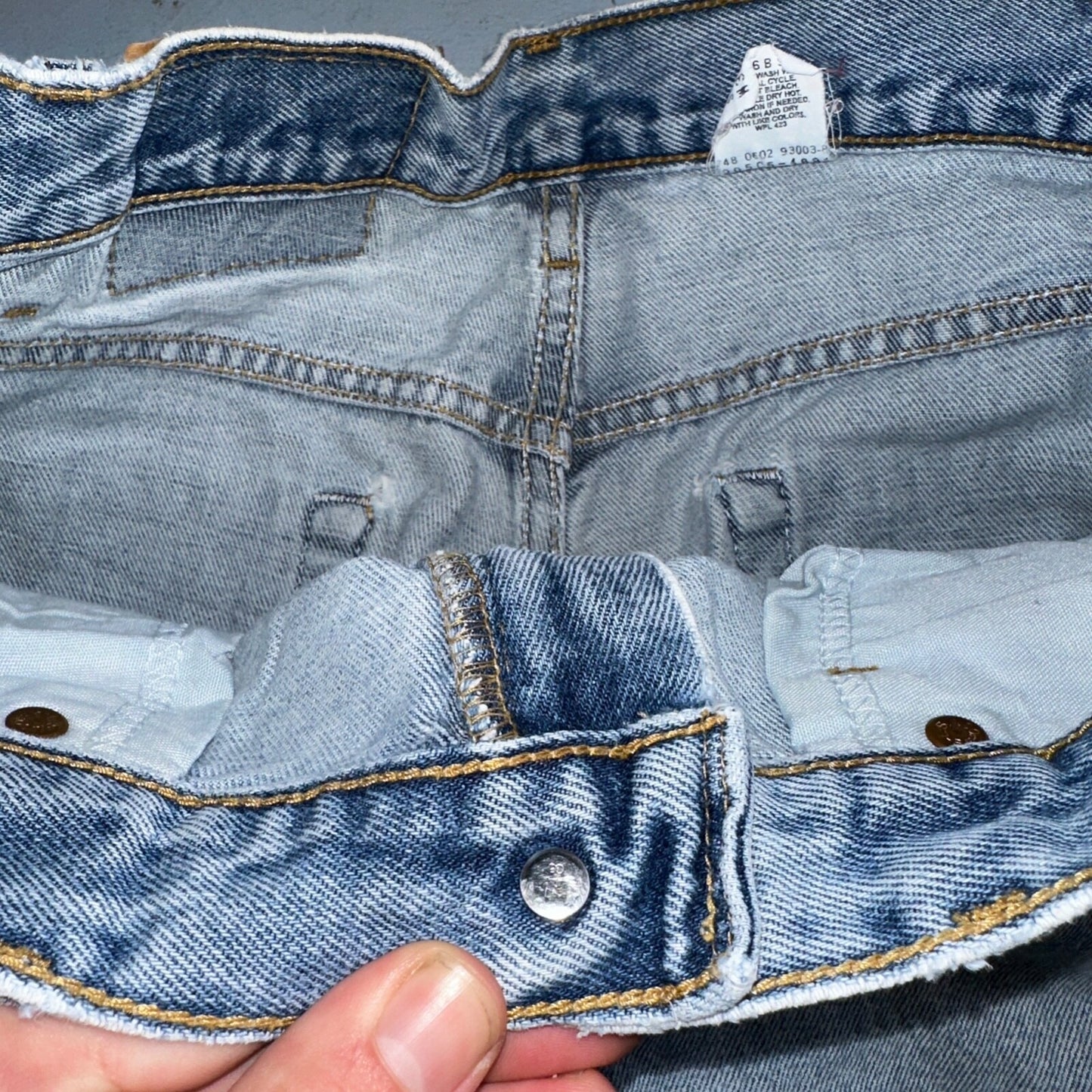 Levis 505 Vintage 90s Columbia Straight Leg Jeans Blue Light Wash 30x34 Ac 28x33