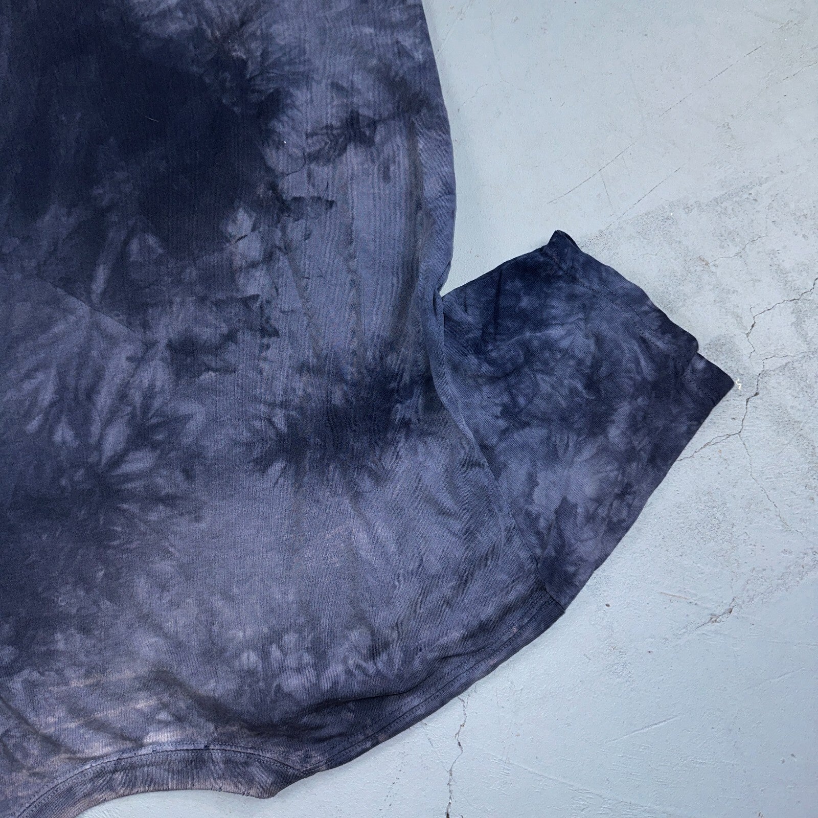 The Mountain Wolf VTG T Shirt Tie Dye Spirts Large Fun Y2K