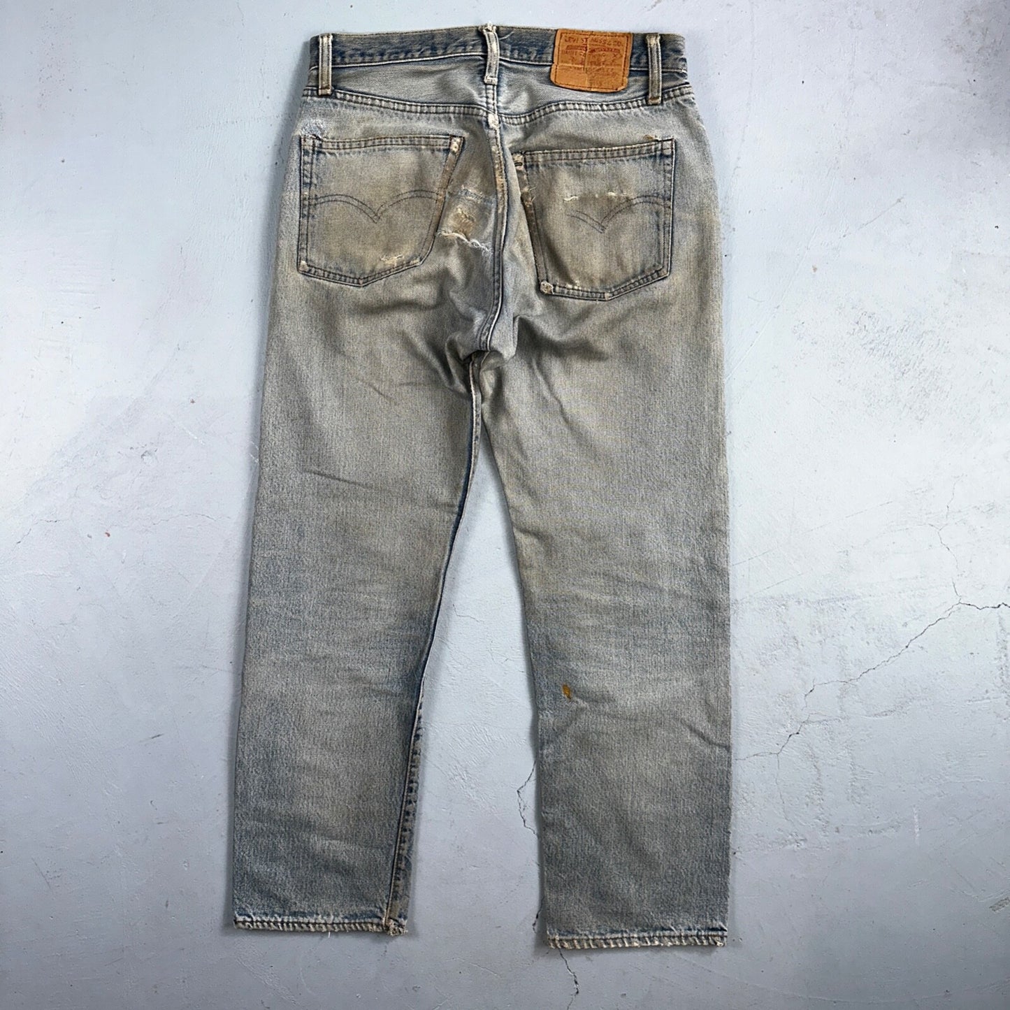 Levis 501 Vintage 80s Redline Selvedge USA XX Jeans Light Wash Thrashed Ac 29x26