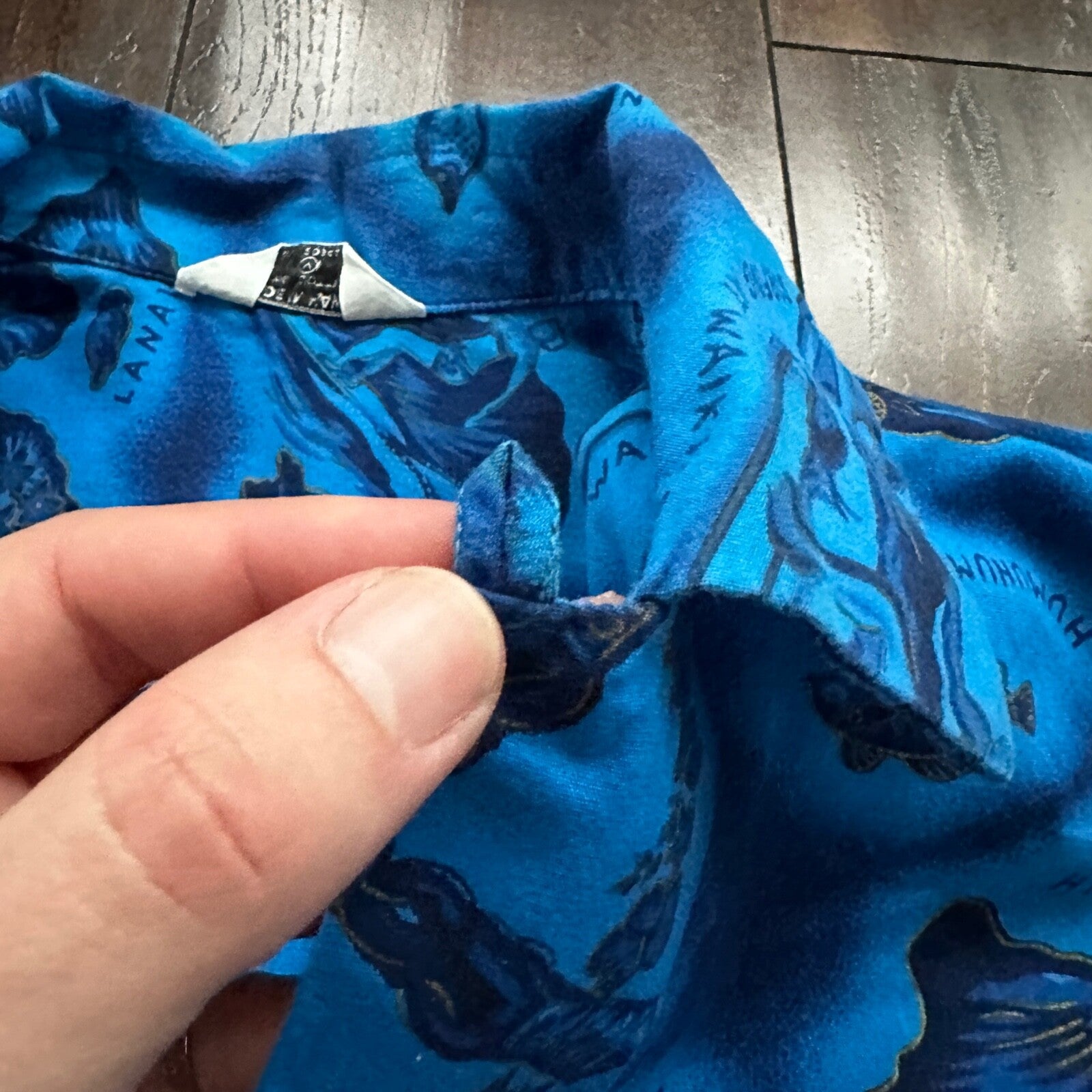 1960s Hawaiian Button Down Shirt Vintage Rockabilly 50s 60s Loop Collar Blue