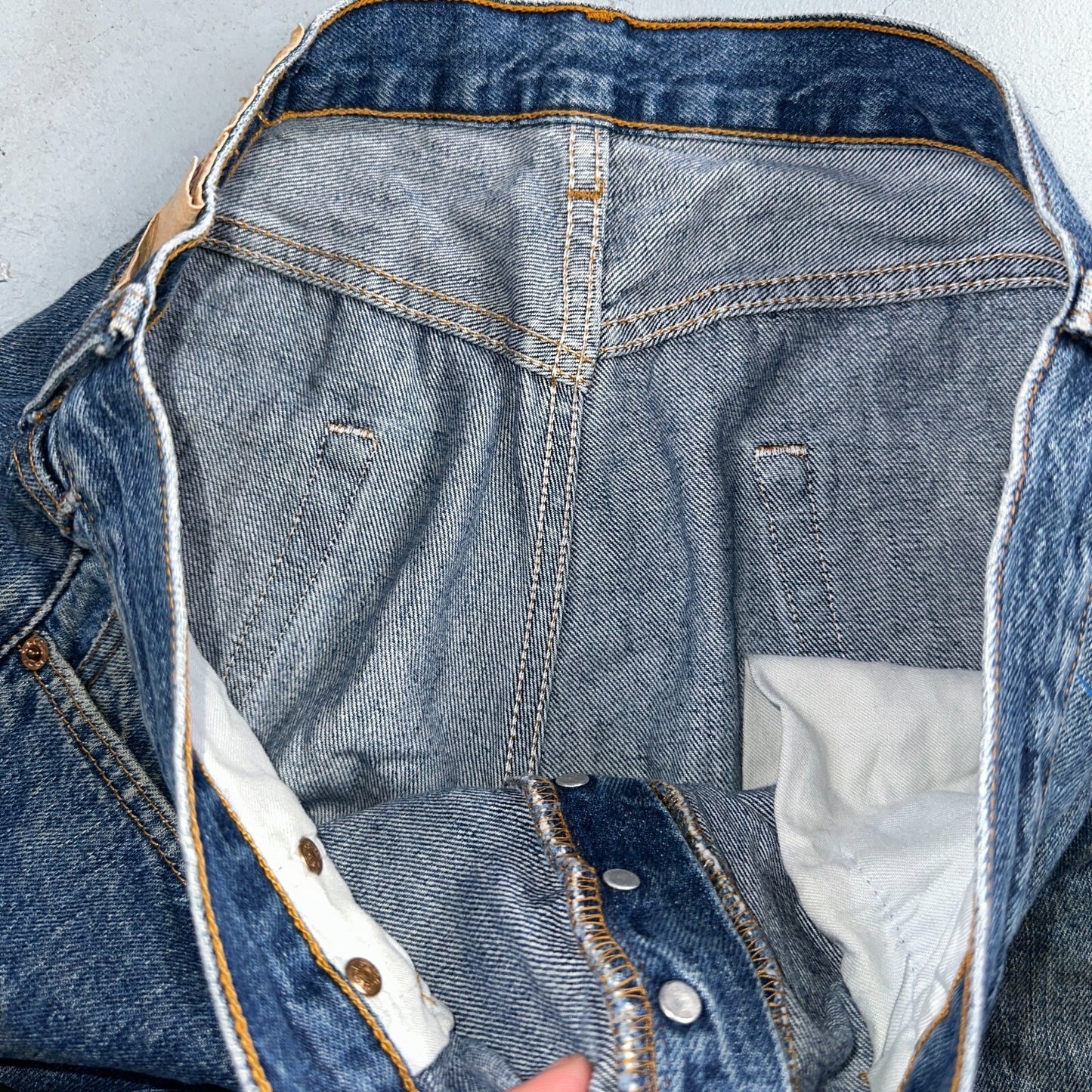 Levis 501 Vintage Y2K XX Straight Leg Jeans Blue Med Wash 34x34 Act 34x33