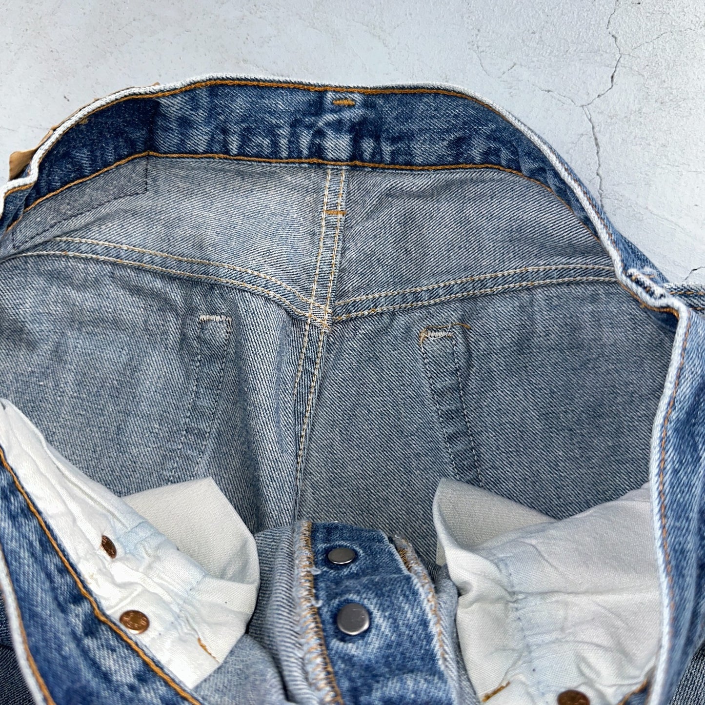 Levis 501 Vintage 90s USA XX Straight Leg Jeans Blue Light Wash 35x33 Act 32x30