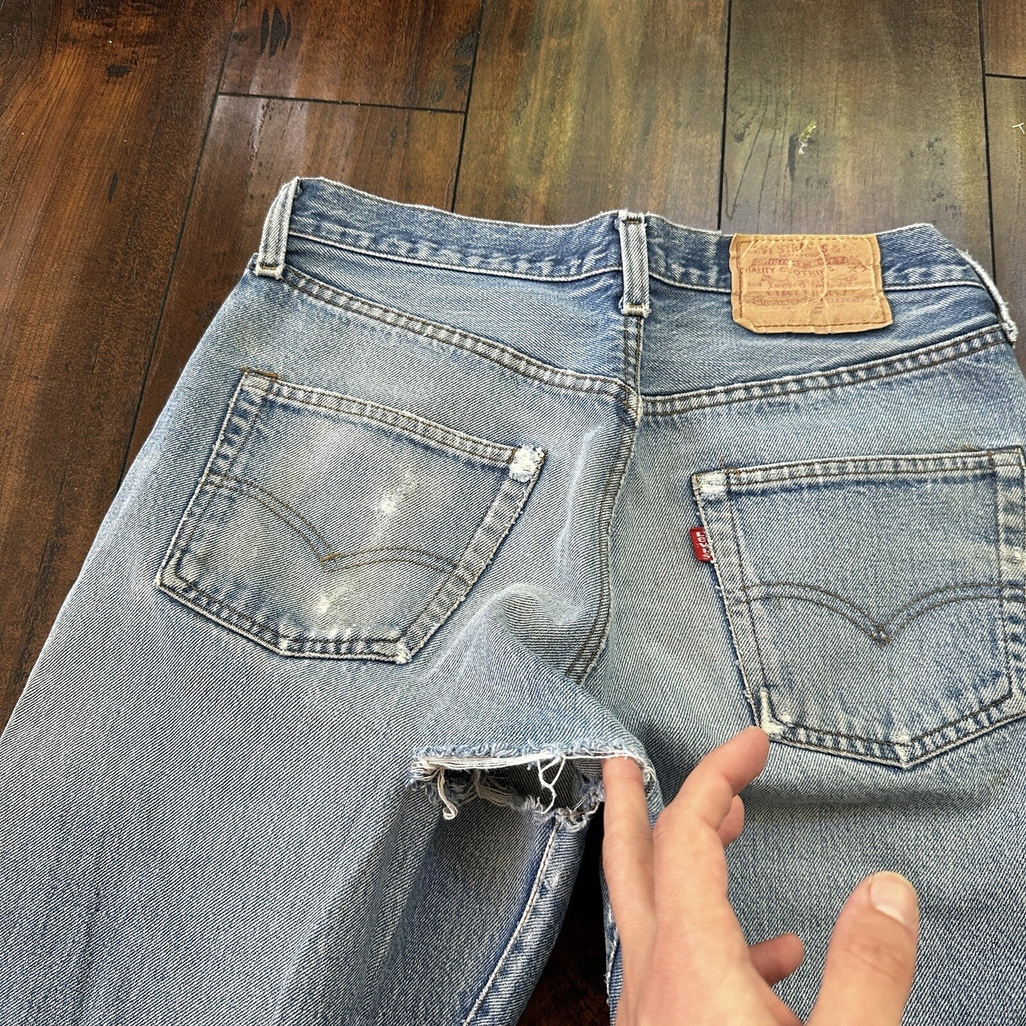 Levis Vintage 80s Redline Selvedge USA 501 XX Jeans Light Wash 31x33 Act 28x29