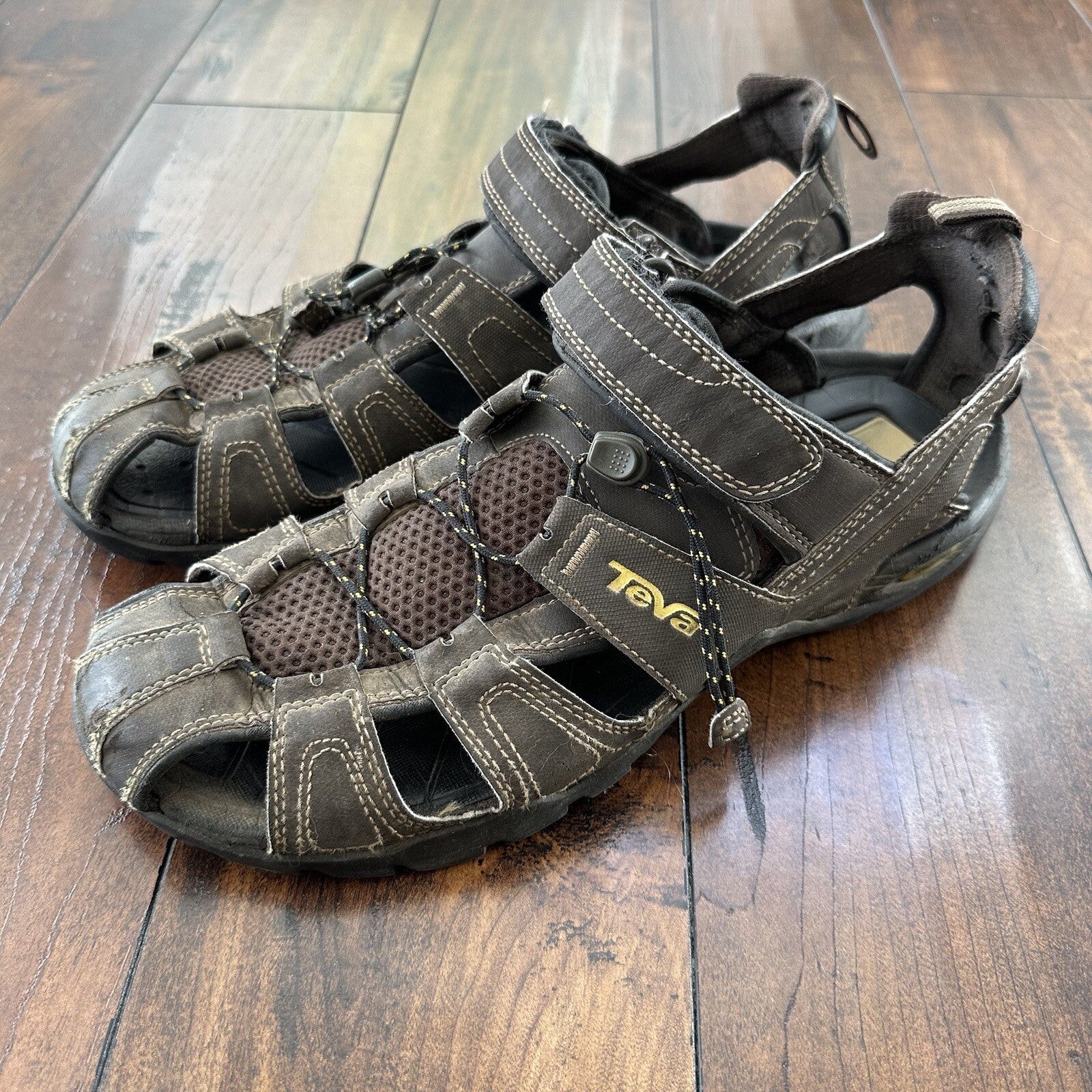 Teva Mens Shocpad Brown Gray Closed Toe Hook Loop Fisherman Sandals Size 12