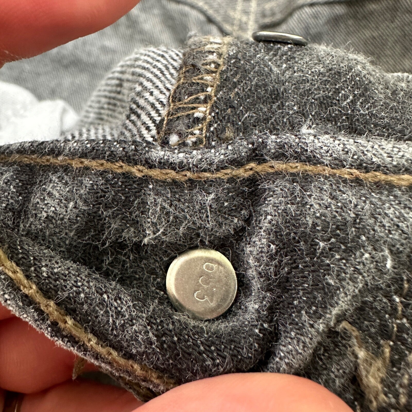 VTG 90s Levis 501 Button Fly 32x34 USA Tag Jeans Black Wash XX Act 30x32