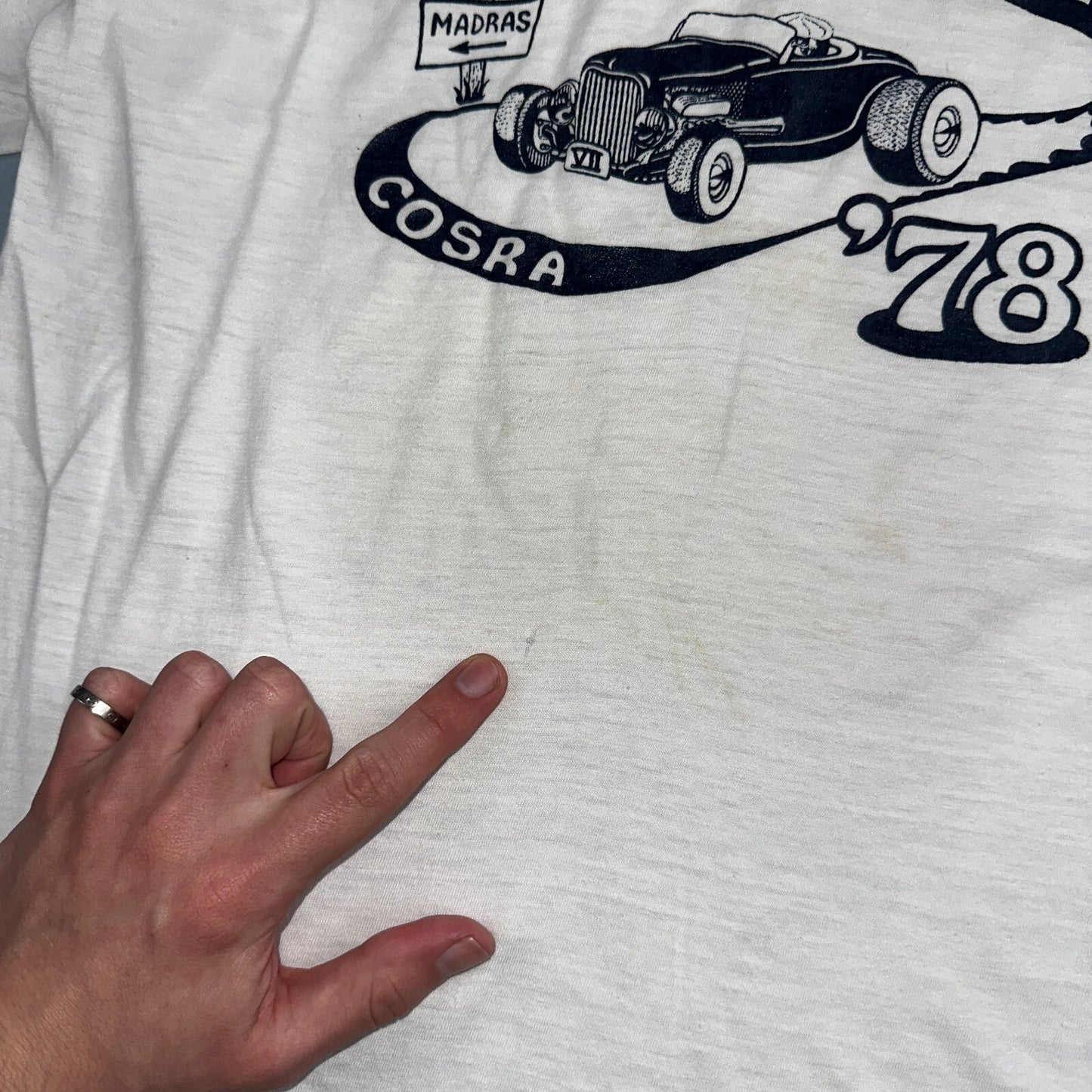 Round Butte Oregon 1970s VTG T Shirt 1978 Rockabilly Ringer Cars Hot Rod PDX Art