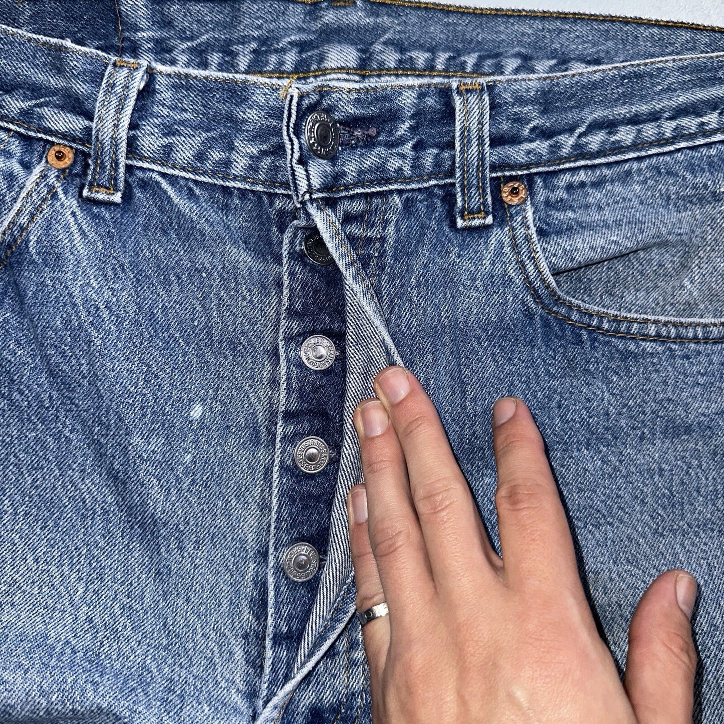 Levis 501 Vintage 90s USA 80s XX Straight Leg Jeans 35x36 Light Wash Act 32x31