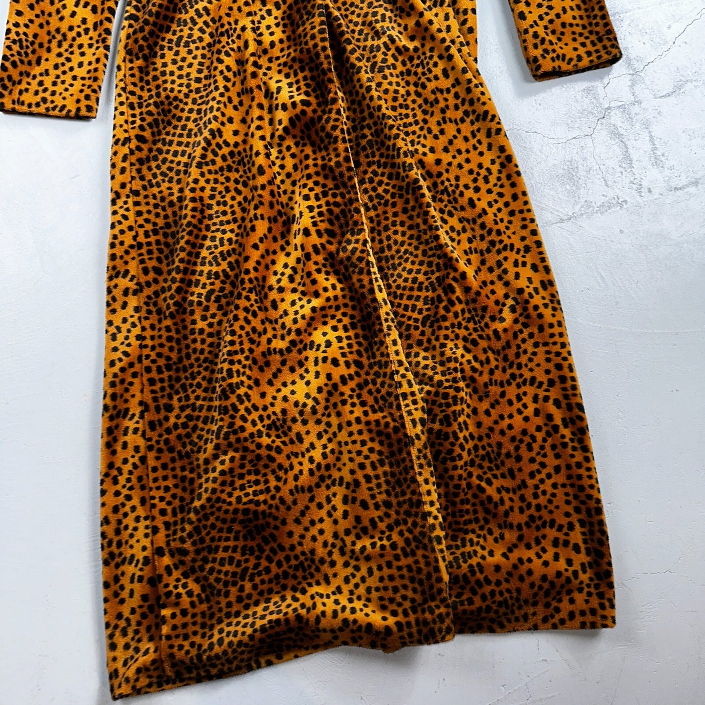 VTG ENT Jacket Womens Cheetah Outdoors Entrancy USA 70s Rockabilly Long Coat