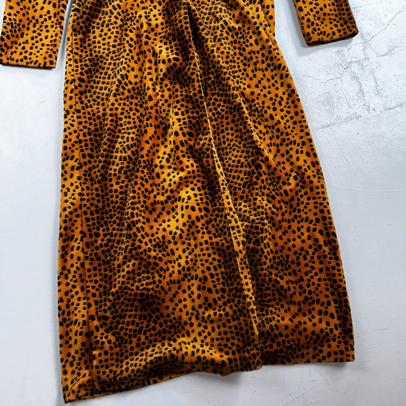 VTG ENT Jacket Womens Cheetah Outdoors Entrancy USA 70s Rockabilly Long Coat