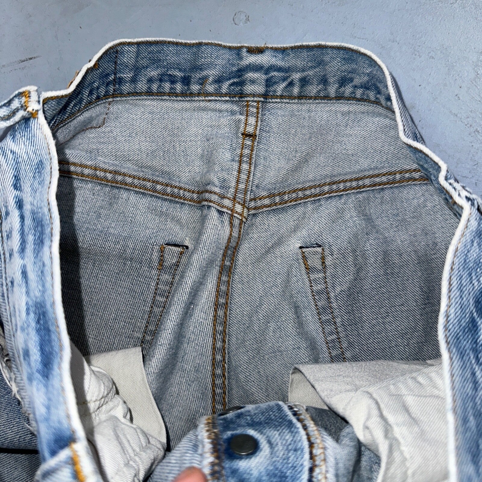 Levis 501 Vintage 80s Redline Selvedge USA XX Jeans Light Wash 35x38 Act 32x33