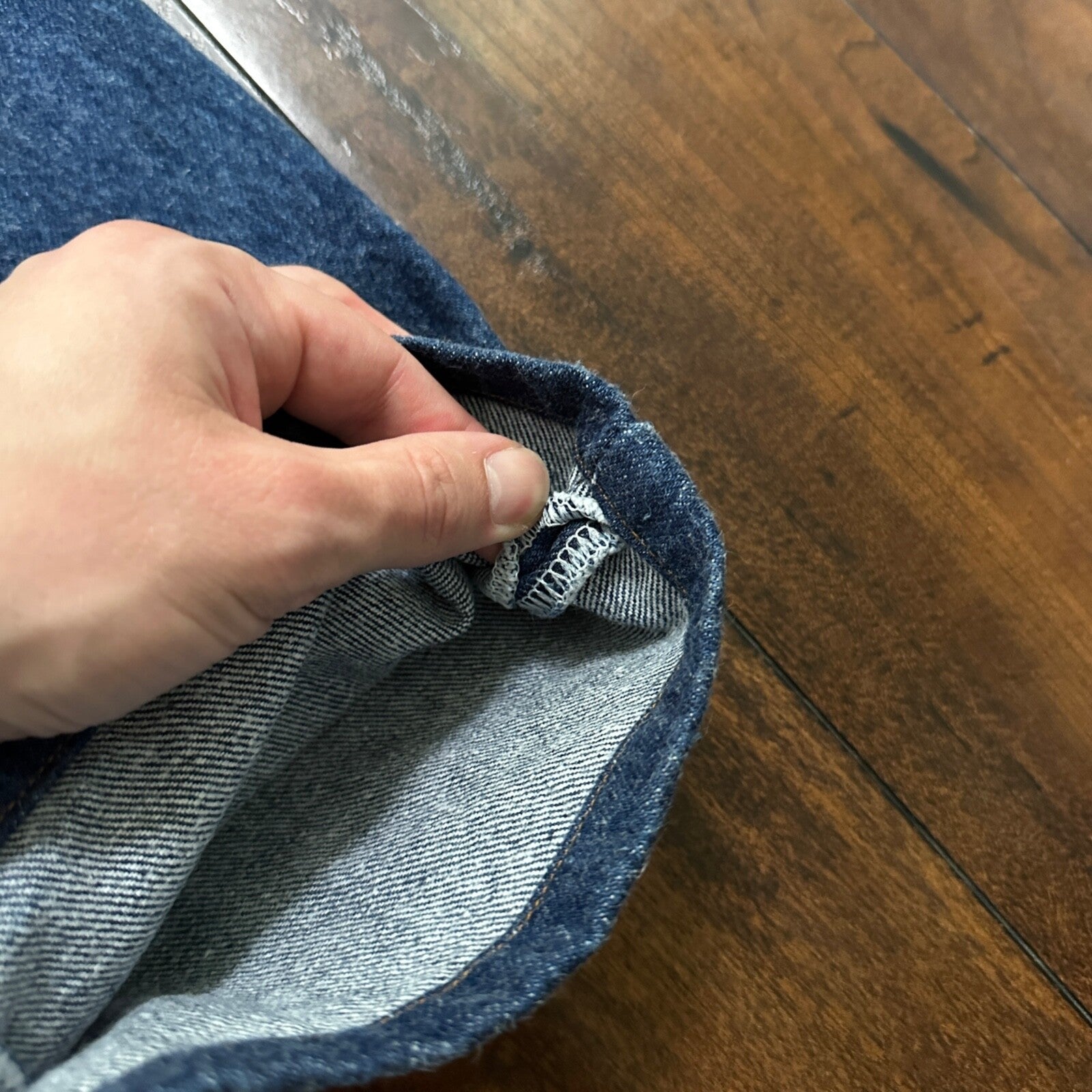 Vintage Levis 501 Jeans Womens 28x28 Denim USA Dark Wash Tapered 18501-0115