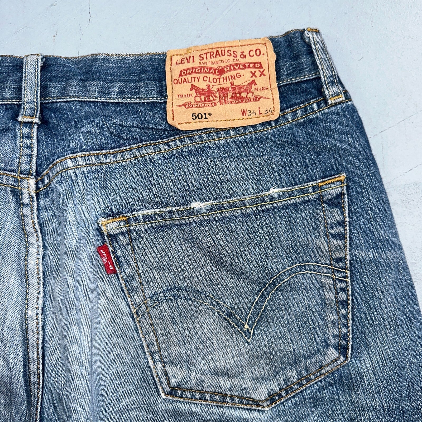 Levis 501 Vintage Y2K XX Straight Leg Jeans Blue Med Wash 34x34 Act 32x29