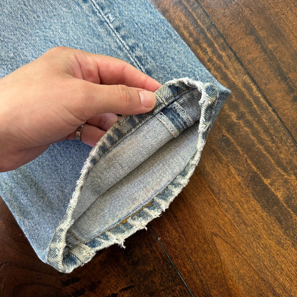 Levis 501 Vintage 90s Straight Leg XX USA Jeans 32x36 Thrashed Wash Act 30x31
