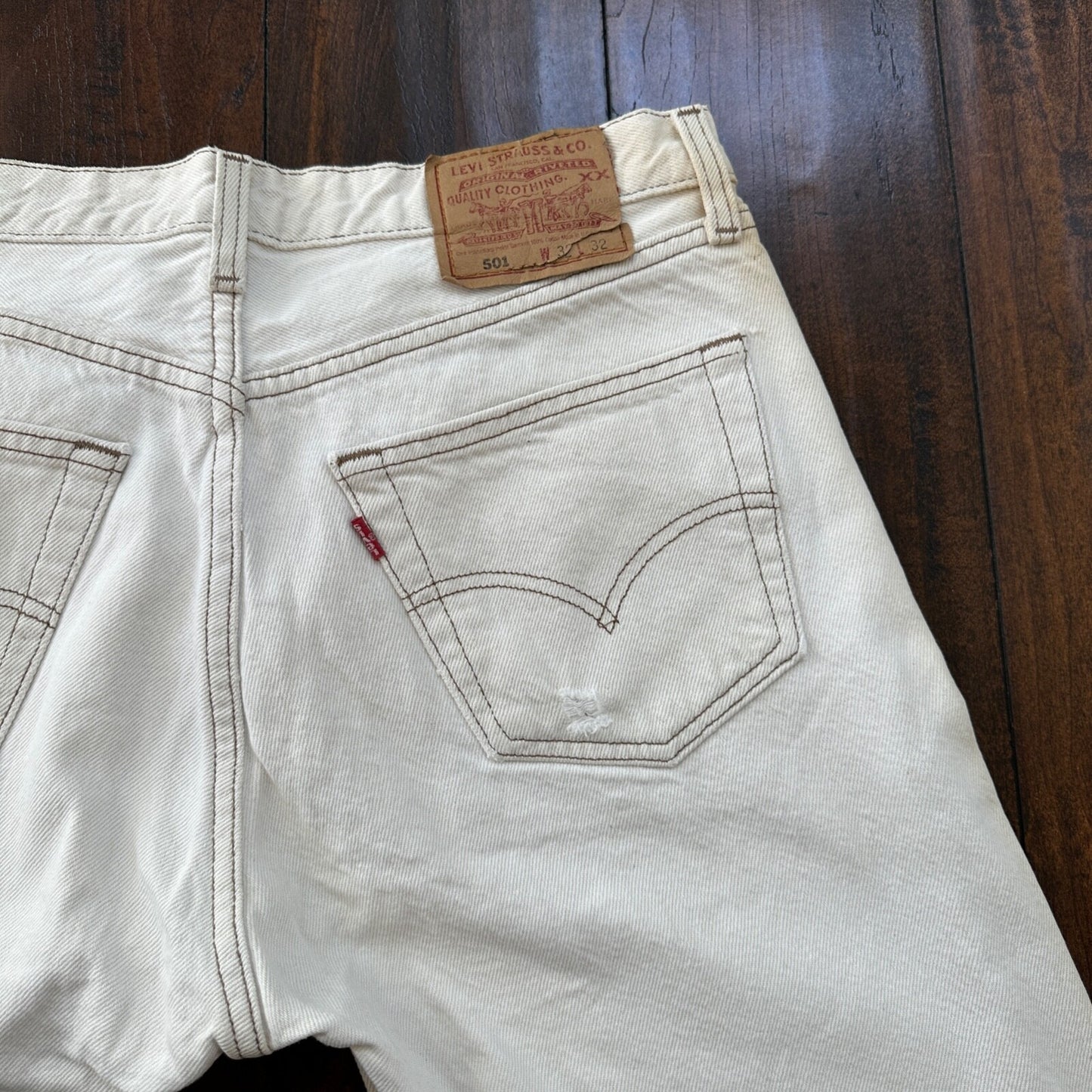 VTG 90s Levis 501 Button Fly 32x32 USA Tag Jeans Straight Wash White Act 30x31