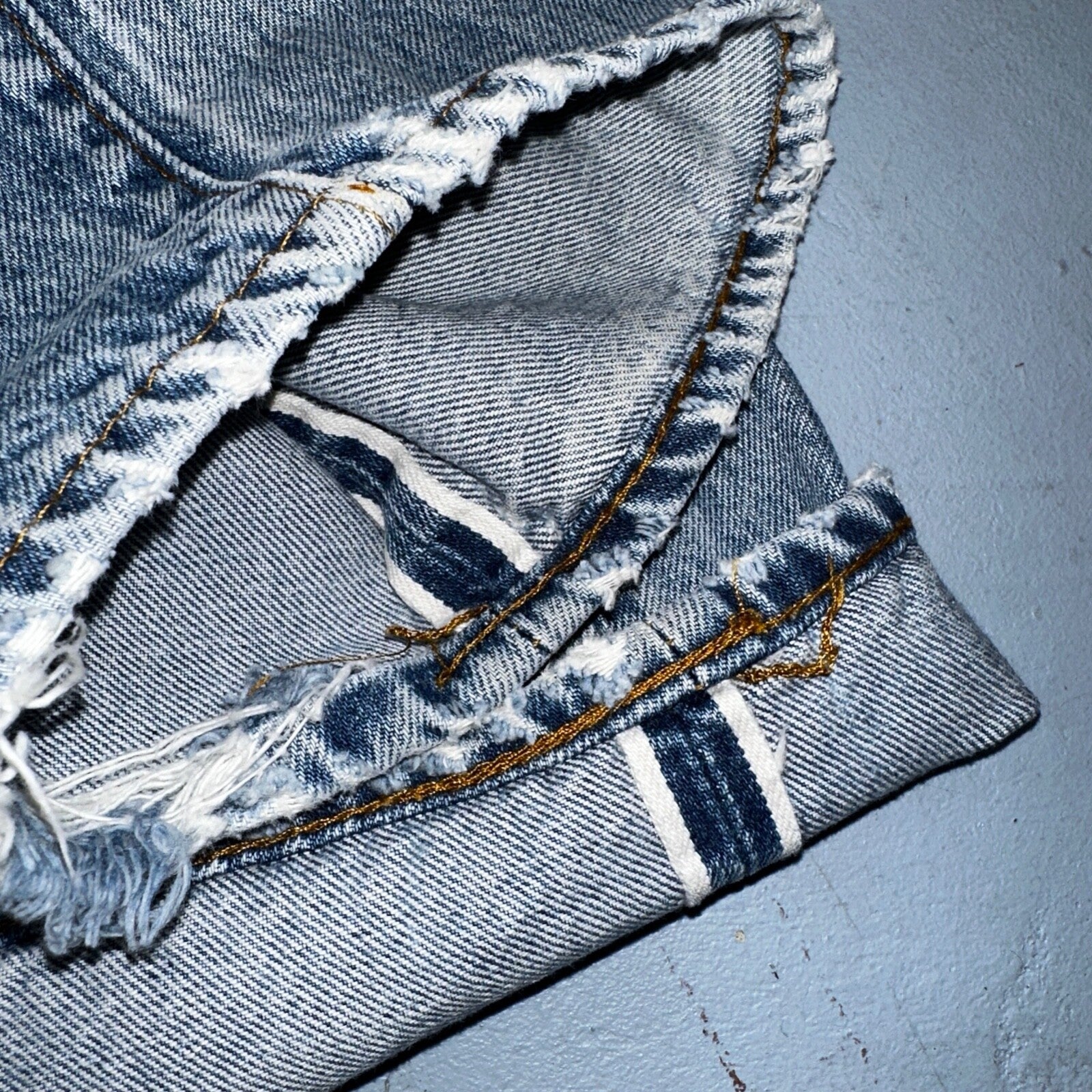 Levis 501 Vintage 80s Redline Selvedge USA XX Jeans Light Wash 66 Act 27x31