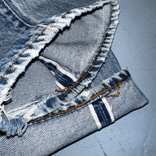 Levis 501 Vintage 80s Redline Selvedge USA XX Jeans Light Wash 66 Act 27x31