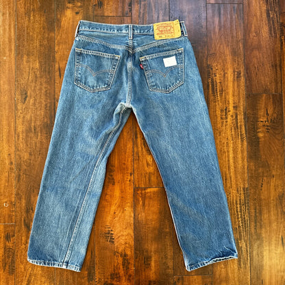 VTG Levis 501 XX Button Fly 90s Y2K Jeans Denim Straight Capri 34x30 Act 31x25