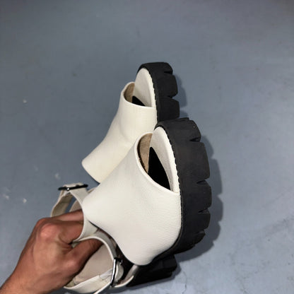 BC Born in California Size 9 Off White Vegan Leather Chunky Lug Sole Sandals