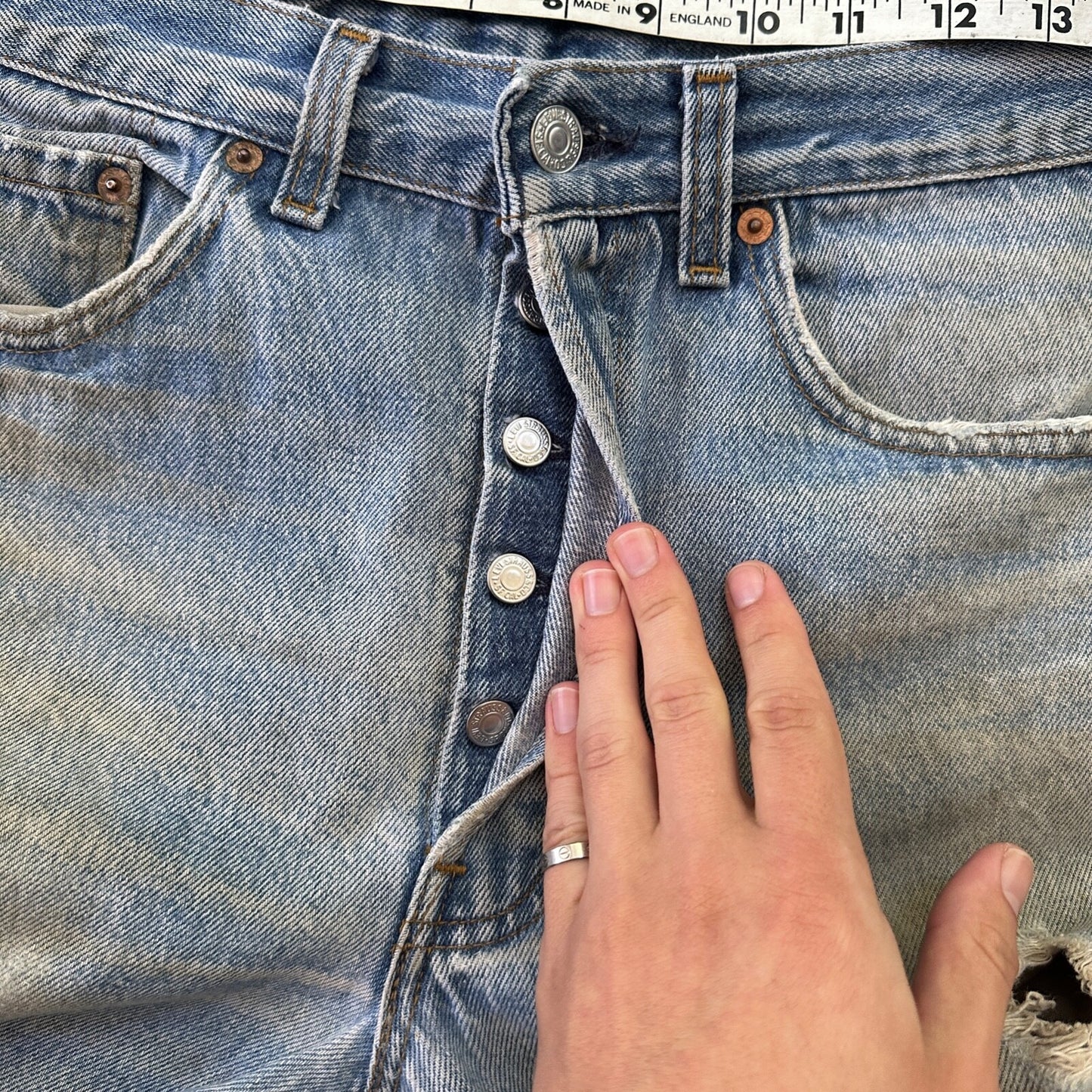 Levis 501 Vintage 90s Straight Leg XX USA Jeans 32x36 Thrashed Wash Act 30x31