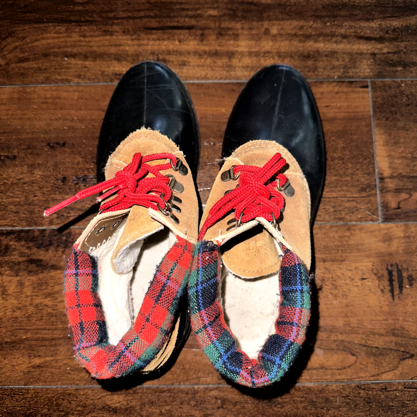 Danexx Black & Plaid Rain/Snowboot Canada Shearling Lined Boots Sz 8 VTG 80s