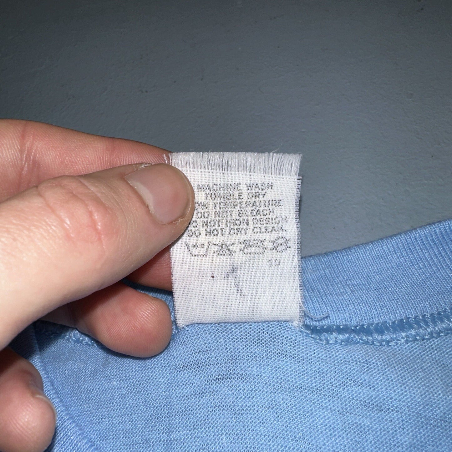 Disney 1970s Mickey Mouse VTG T Shirt 70s Single Stitch California Palo Alto