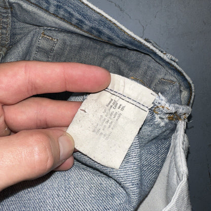 Levis 501 Vintage 80s USA XX Straight Leg Jeans 32x31 Thrashed Wash Act 30x26