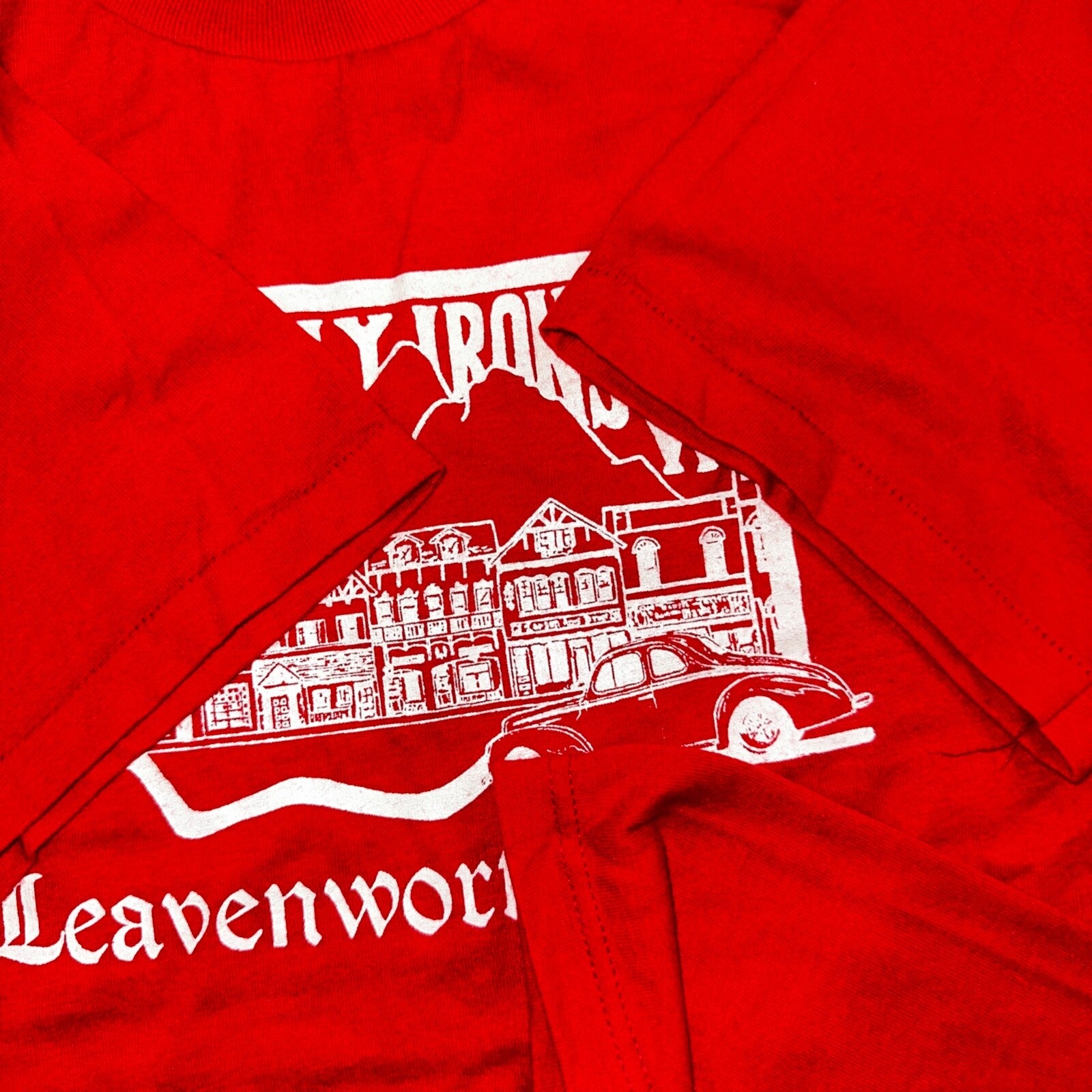 Early Irons Leavenworth NW VTG T Shirt 1980s 80s Car Graphic PDX Oregon Travel