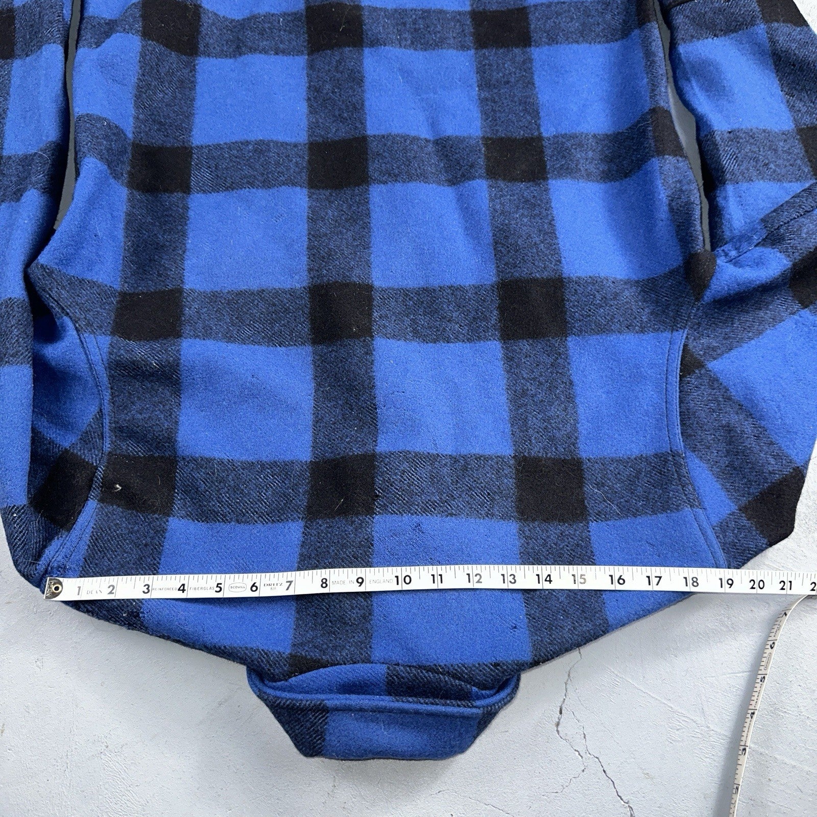 Filson CC Wool Mackinaw Cruiser Jacket Blue Plaid L Distressed VTG USA