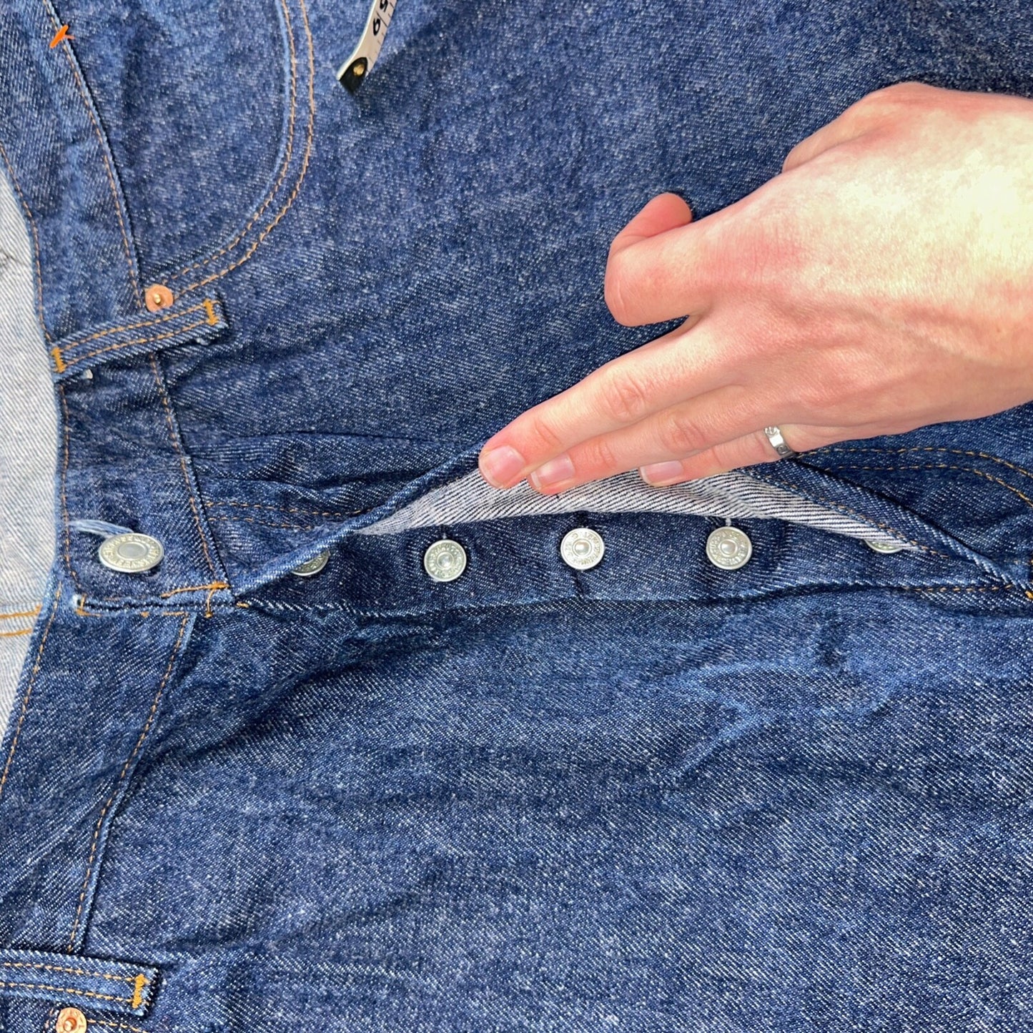 Levis 501 Vintage 80s USA XX Straight Leg Jeans Blue Dark Wash 46x30 Act 40x27