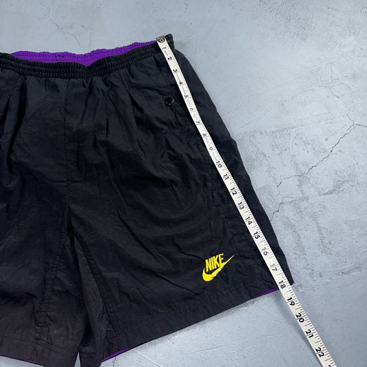 Nike ACG VTG Swim Trunk Mens M Black Cargo Pocket Outdoor Hiking Elastic 90s