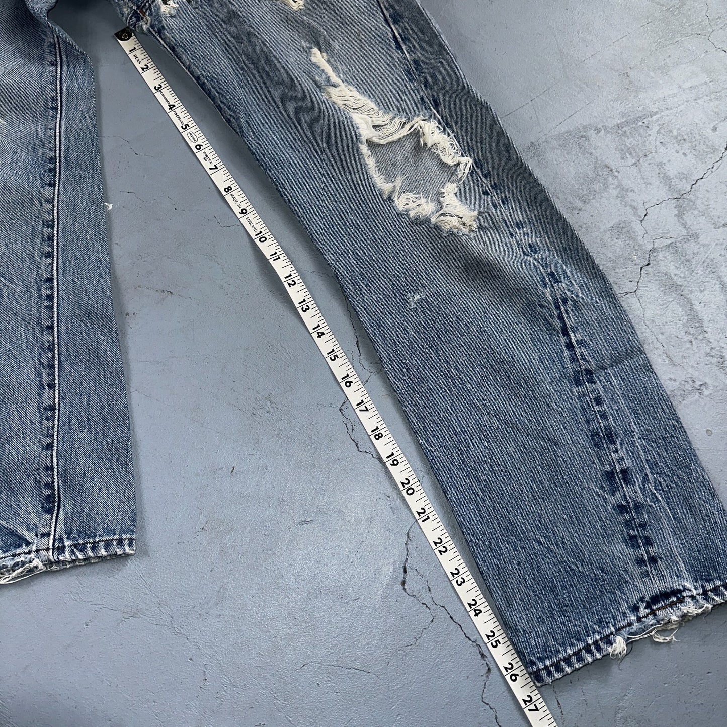 Levis 501 Vintage 80s Redline Selvedge USA XX Jeans Light Wash Thrashed Ac 28x26