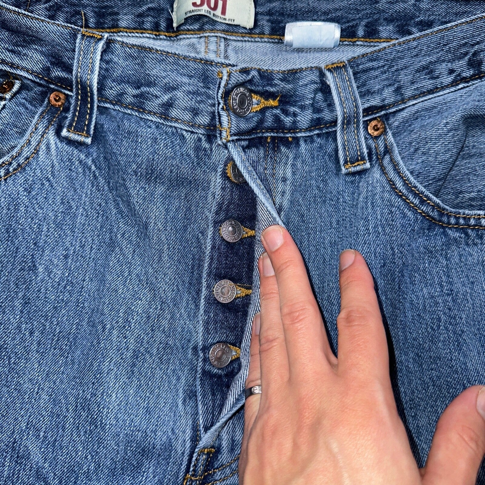 Levis 501 Vintage Y2K XX Straight Leg Jeans 38x32 Med Wash 2000s Act 35x30