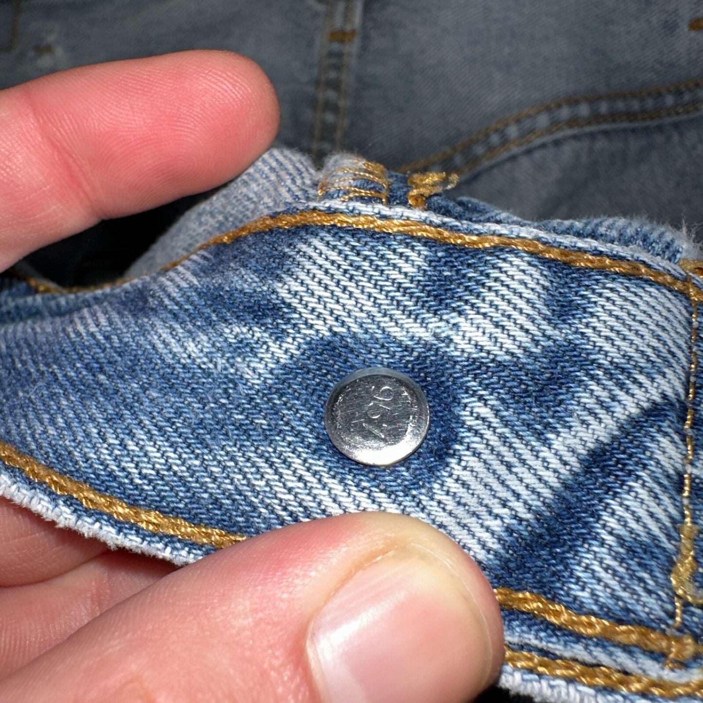 Levis 501 Vintage Y2K XX Straight Leg Jeans 90s Blue Light Wash 38x30 Act 35x26