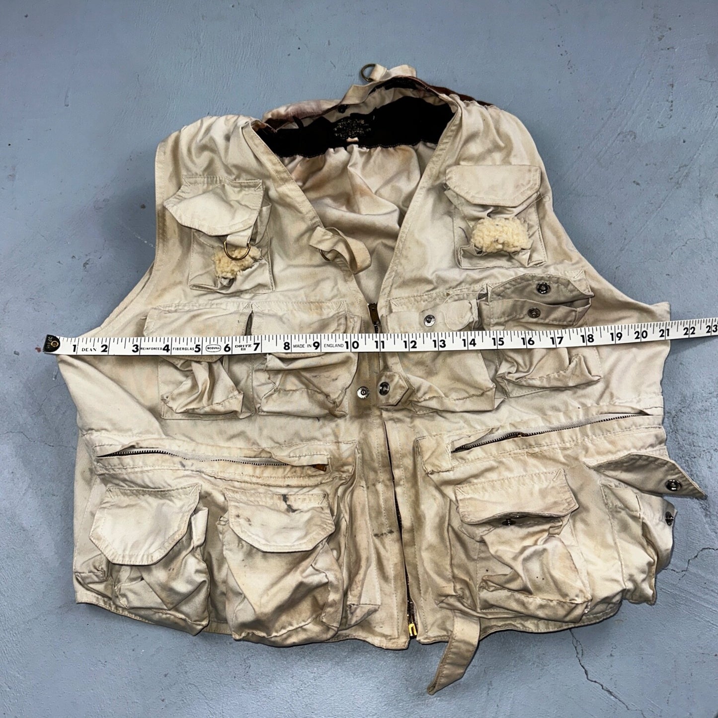 VTG Hurricane Fishing Vest Men's Size L Beige Sleeveless Zip-Up 100% Cotton 70s