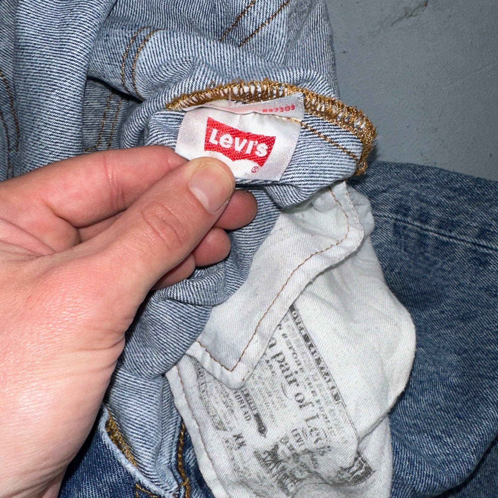 Levis 501 Y2K XX Straight Leg Jeans Blue VTG Light Wash 40x32 Act 40x30