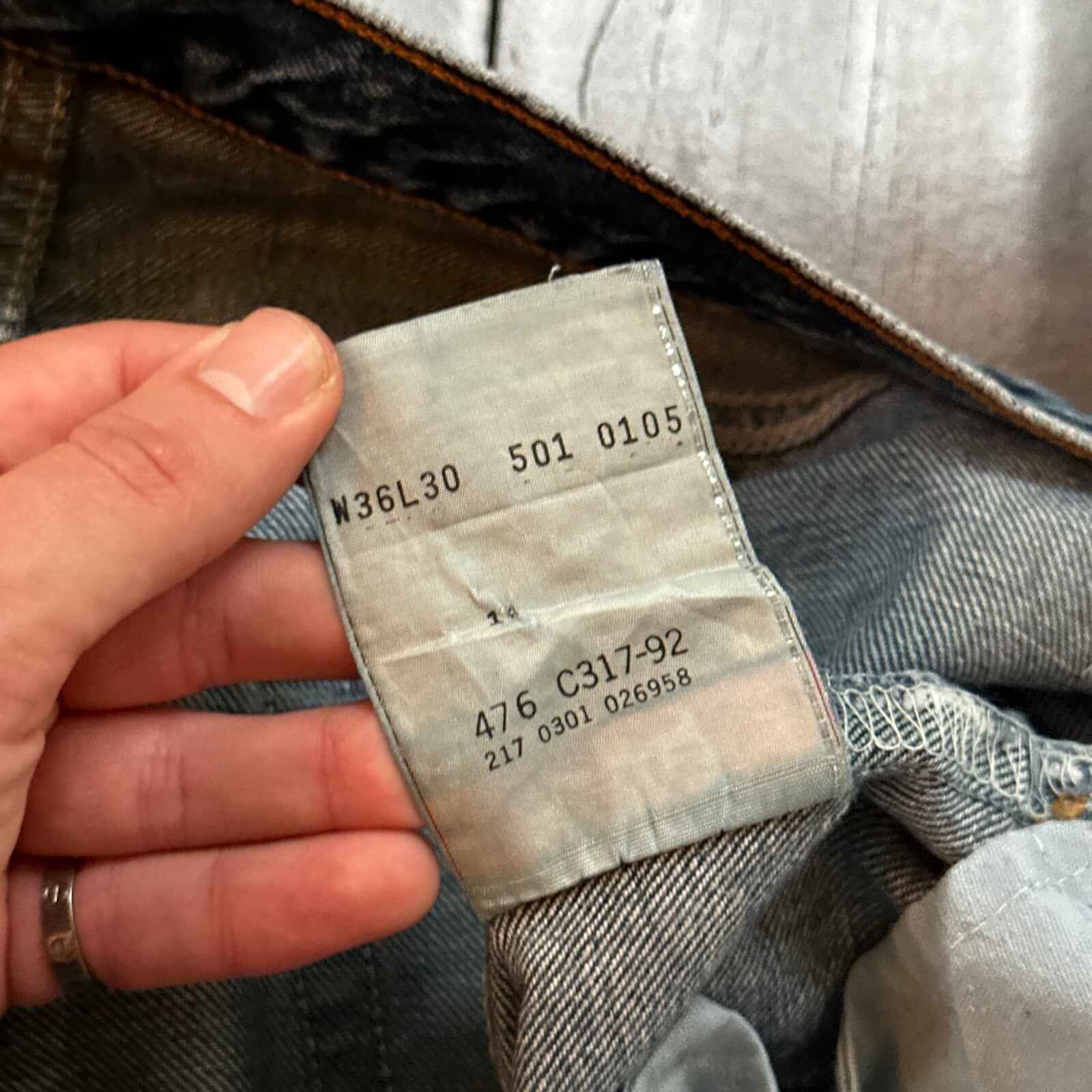 Levis 501 Vintage 90s Straight Leg XX Canada Jeans 36x30 Med Wash Act 34x29