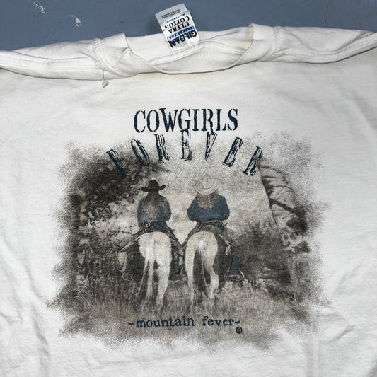 Cowgirls Forever Y2K VTG T Shirt Horses Mountain Fever Cool Country Music