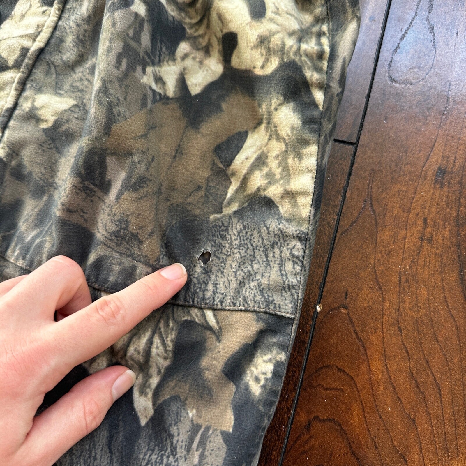 Cabelas Jeans Mens M 23x28 Green Camo Mossy Oak Outdoor Hunting Pants