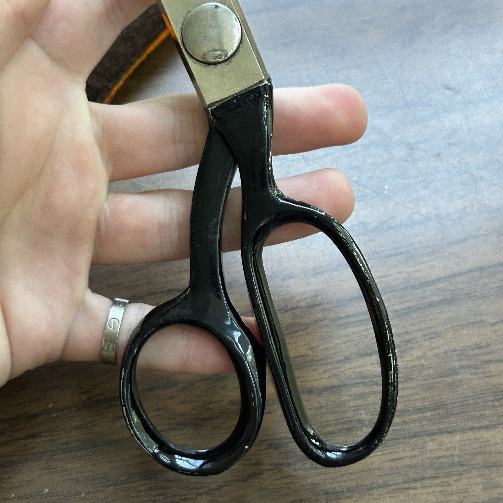 WISS Pinking Scissors Shears Newark NJ  Pat 1959190-1965443 Sewing Zig Zag Vtg