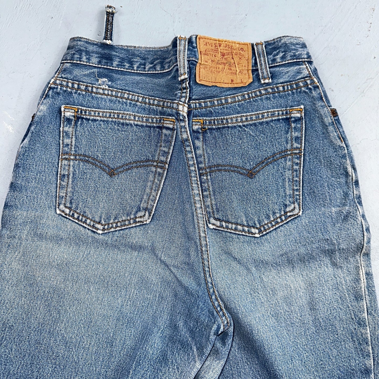 Levis 501 Vintage 80s USA XX Womens Jeans Blue High Rise Tapered 17501 25x27