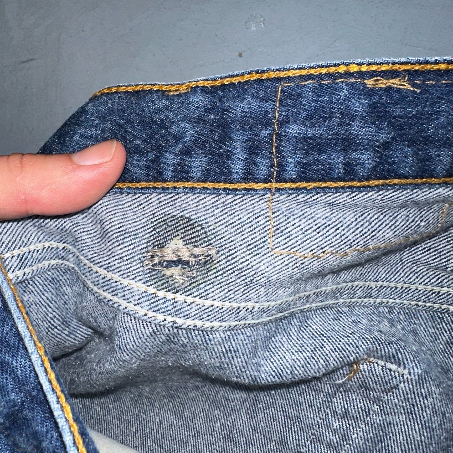 Levis 501 Vintage 90s USA XX Straight Leg Jeans Blue Med Wash 44x32 Act 40x29