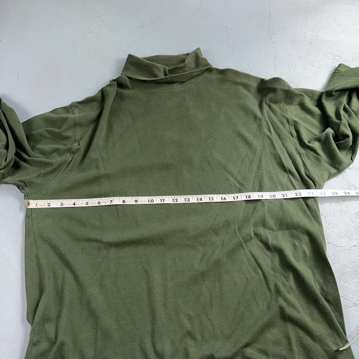 Pendleton VTG T Shirt Mens Large Turtleneck Green Long Sleeve Cotton Casual